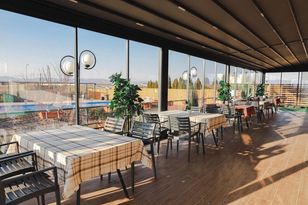 Nafron Hotel بريزرن المظهر الخارجي الصورة