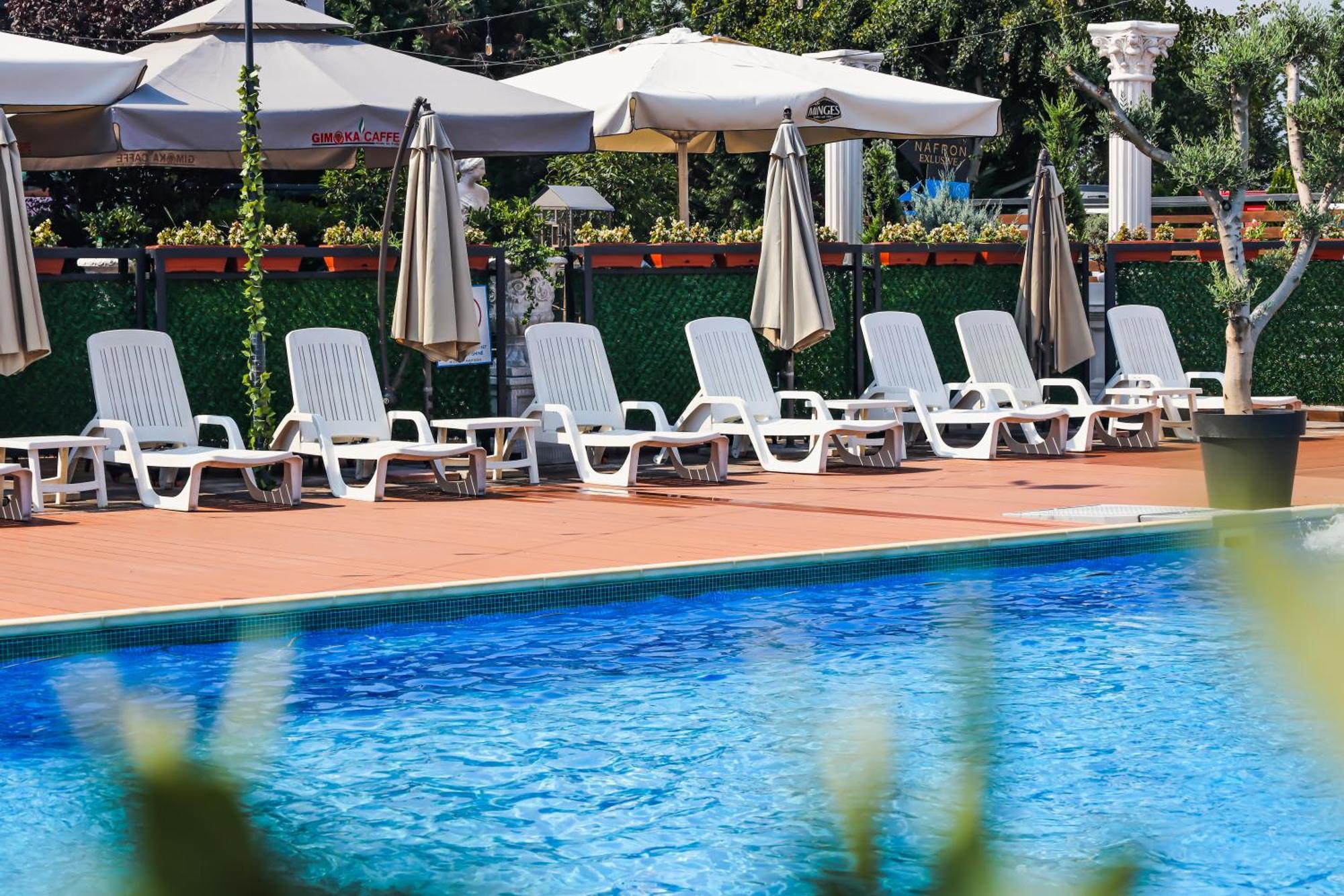 Nafron Hotel بريزرن المظهر الخارجي الصورة